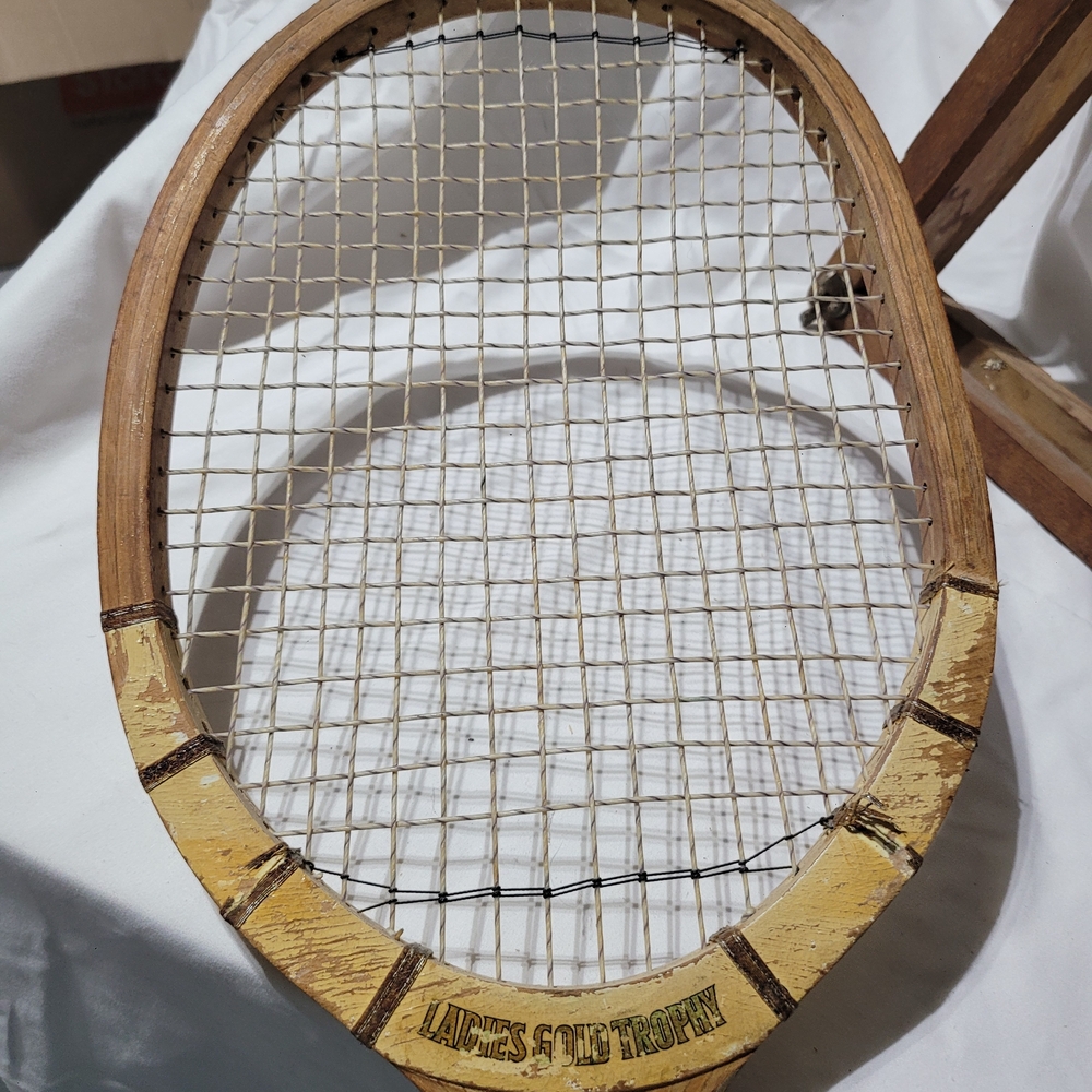 Vintage Wooden Sears Ladies Gold Trophy Tennis Racket with Press - Picture 6 of 9